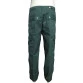 calça verde militar atrás